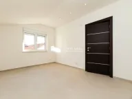 Prodaja, dvosoban stan, 99m², Topla, Herceg Novi - image 2