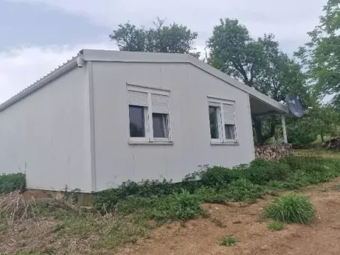 Sale, house, 89m², Kosmaj, Sopot