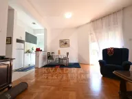 Izdavanje, dvosoban stan, 69m², 1 maj, Podgorica - image 4