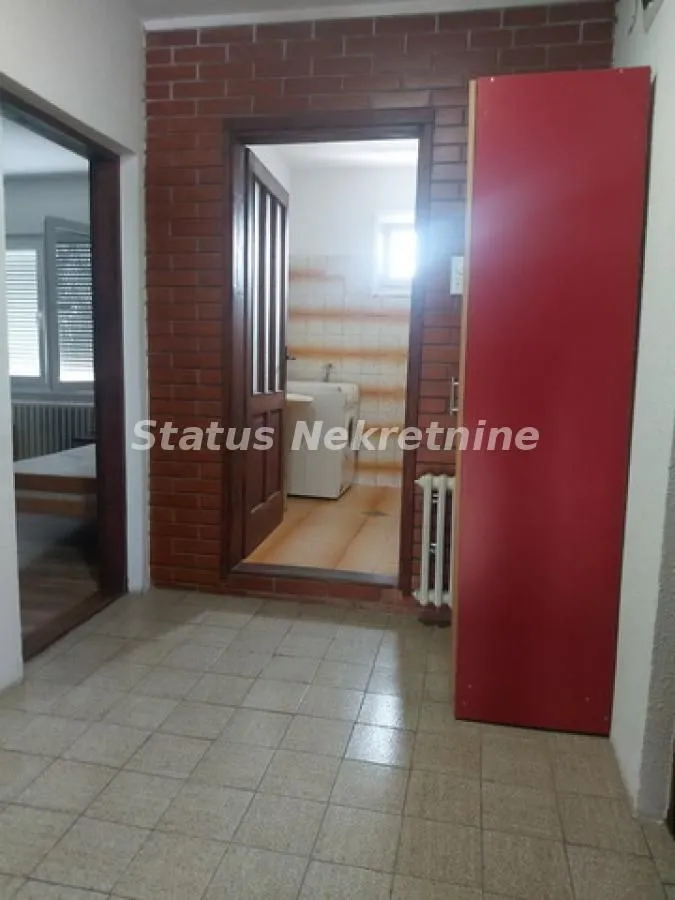 Prodaja, kuća, 261m², Inđija, Srbija