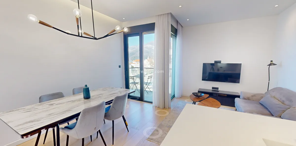 Prodaja, dvosoban stan, 55m², Donja Lastva, Tivat
