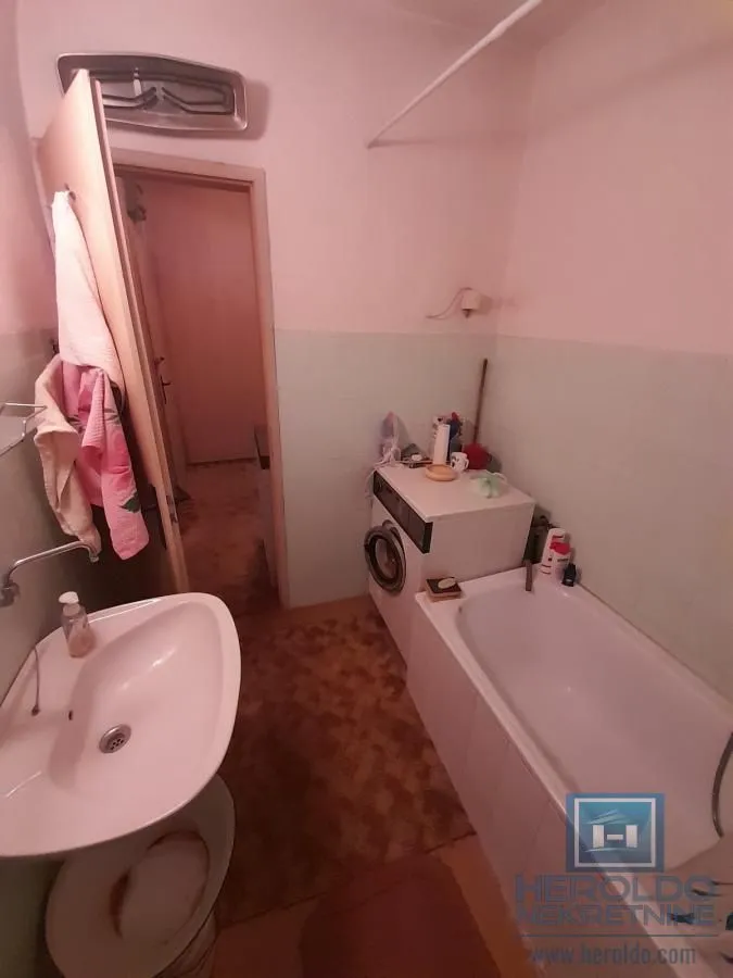 Sale, one bedroom apartment, 47m², Strelište, Jagodina