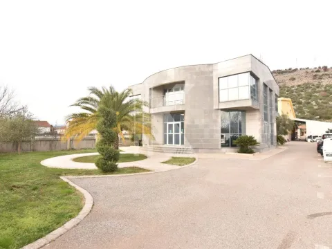 Prodaja, poslovni prostor, Tološi, Podgorica