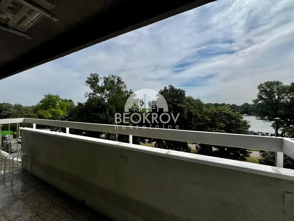 Izdavanje, dvosoban stan, 70m², Zemun Kej, Zemun Sve Podlokacije
