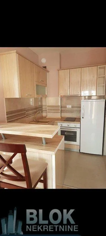 Izdavanje, jednosoban stan, 40m², Centar, Podgorica