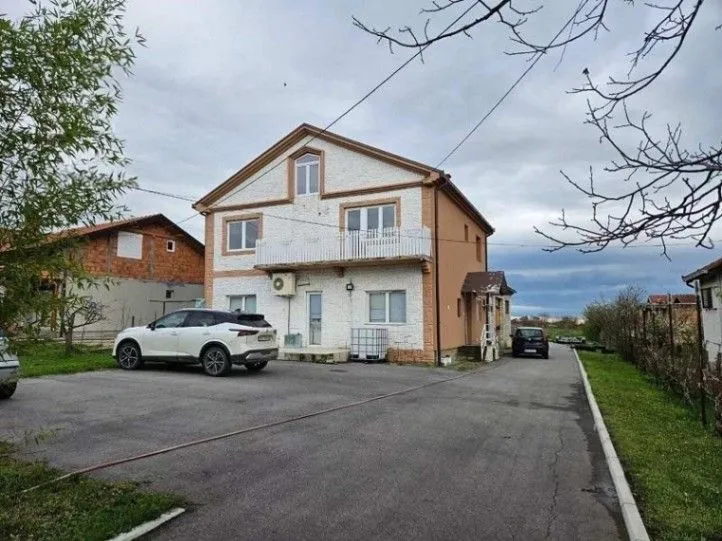 Prodaja, kuća, 205m², Mladenovac, Beograd