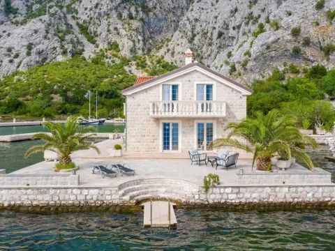 Sale, house, 165m², Ljuta, Kotor - image 11