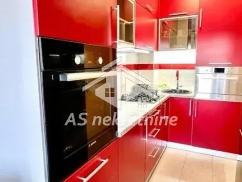 Izdavanje, trosoban stan, 70m², Banovo Brdo, Beograd - image 5