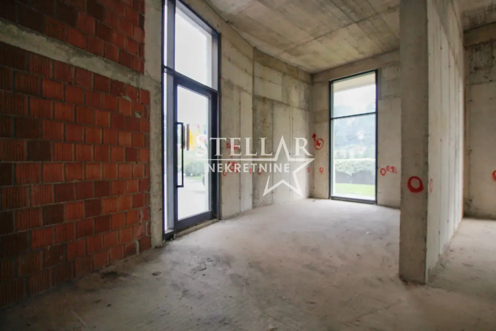 Rent, office space, 126m², Ljubović, Podgorica