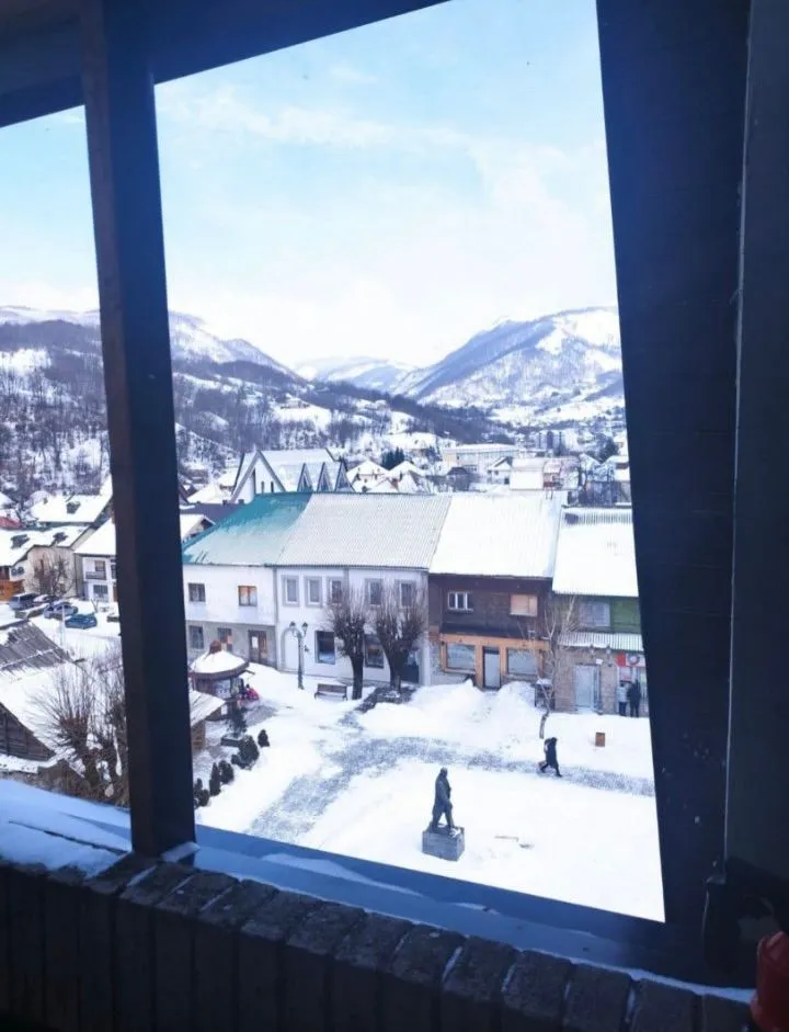 Sale, apartment, 60m², Kolašin, Crna Gora