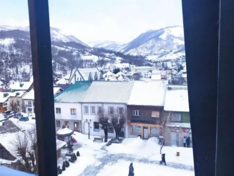 Prodaja, stan, 60m², Kolašin, Crna Gora - image 3