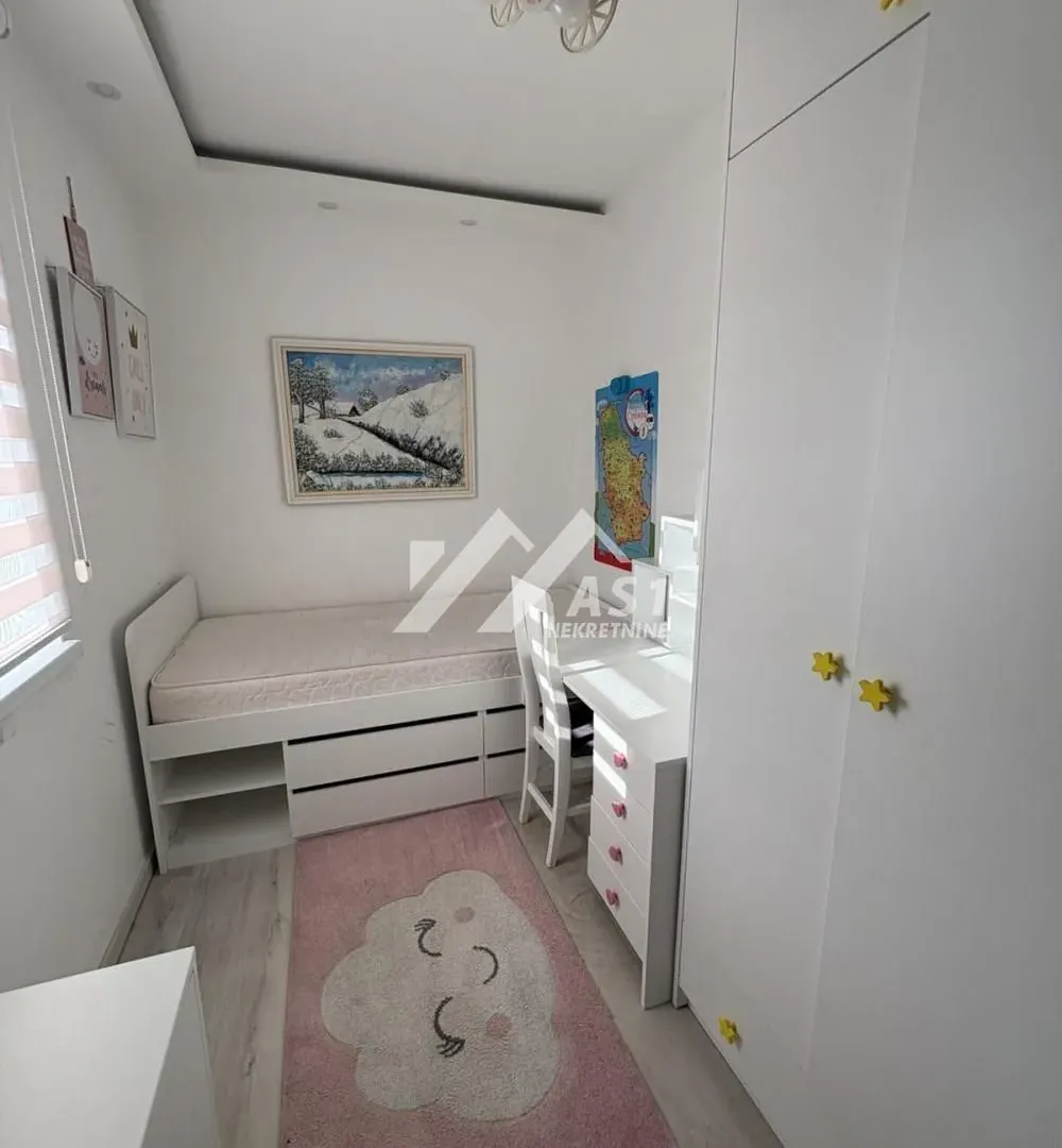 Rent, four bedroom apartment, 125m², Novi Sad Sve Podlokacije, Novi Sad