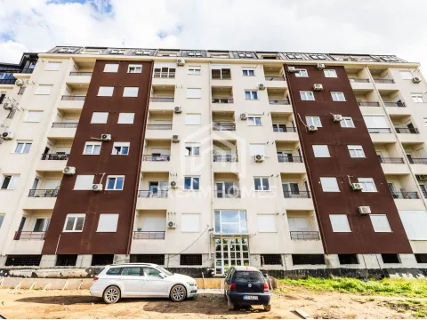 Rent, two bedroom apartment, 60m², Ljubović, Podgorica - image 10