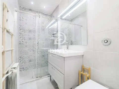 Izdavanje, dvosoban stan, 47m², Neimar, Vračar Sve Podlokacije - image 14