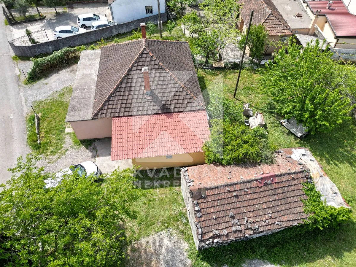 Prodaja, kuća, 110m², Zelenika, Podgorica