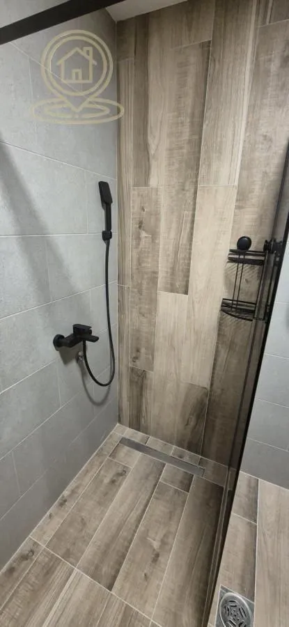 Prodaja, trosoban stan, 92m², Pantelej, Niš