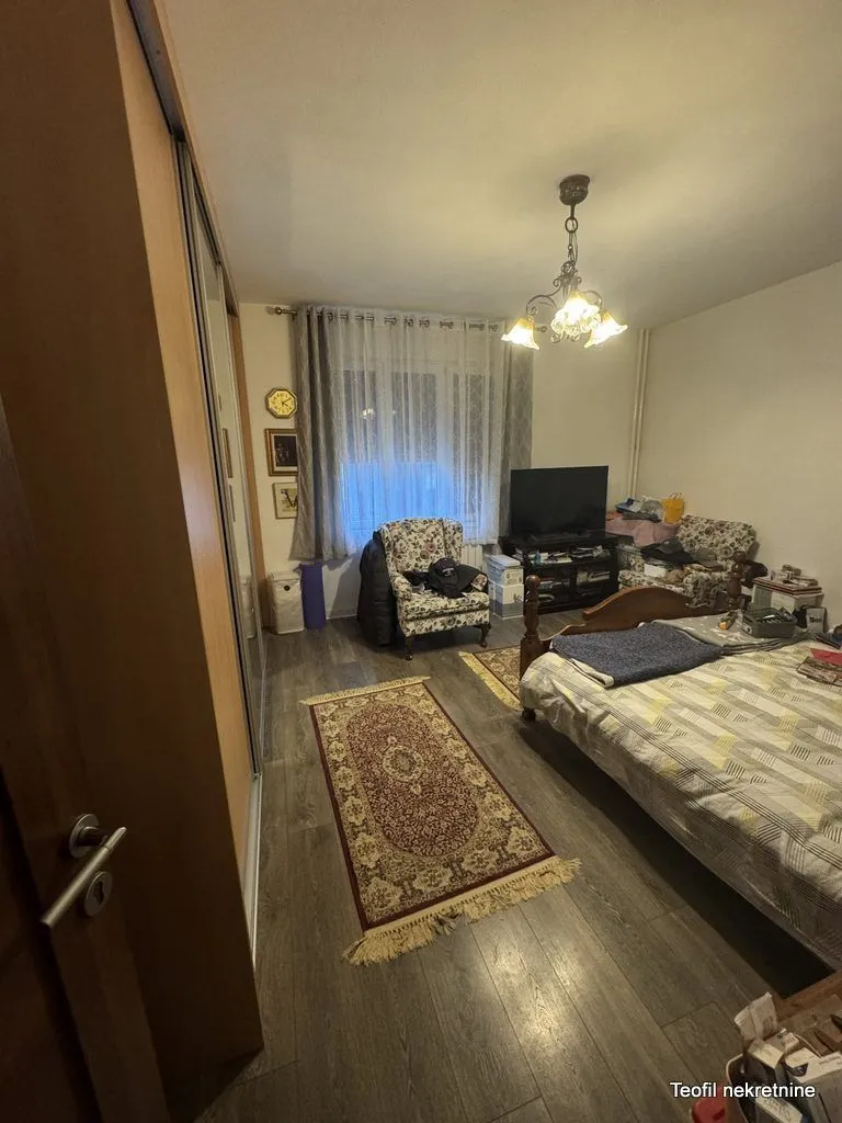 Prodaja, trosoban stan, 73m², Palilulska Pijaca, Palilula Sve Podlokacije