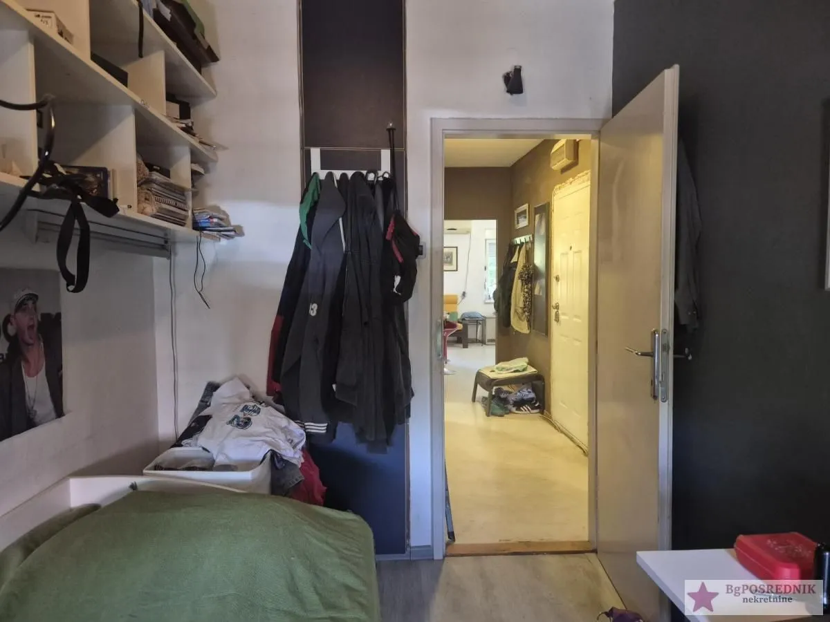 Prodaja, dvosoban stan, 68m², Cerak, Beograd