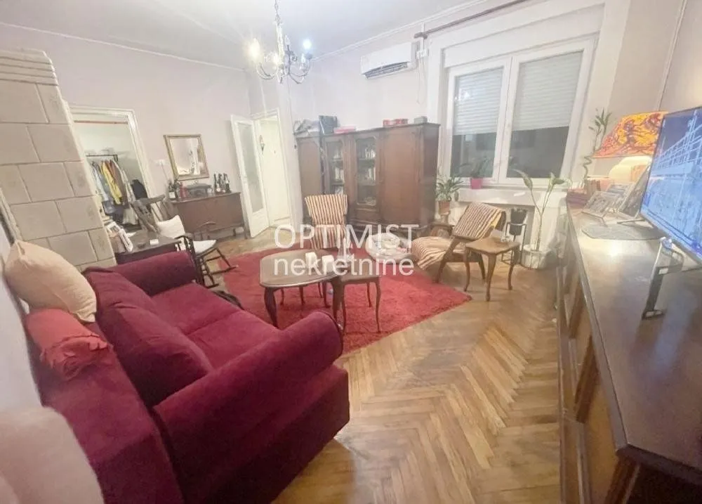 Prodaja, četvorosoban stan, 97m², Stari Grad, Beograd