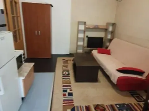 Izdavanje, jednosoban stan, 37m², Sajmište, Novi Sad - image 8