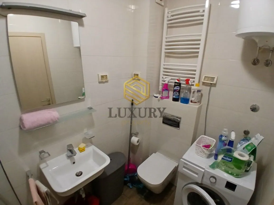 Izdavanje, jednosoban stan, 45m², City Kvart, Podgorica