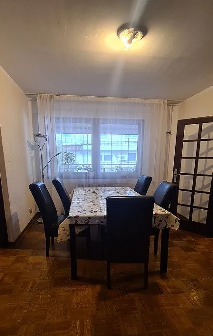 Izdavanje, trosoban stan, 90m², Novi Beograd Sve Podlokacije, Beograd