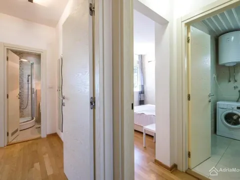 Sale, two bedroom apartment, 75m², Centar, Budva - image 11