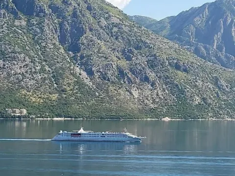 Prodaja, plac, 3200m², Stoliv, Kotor - image 2