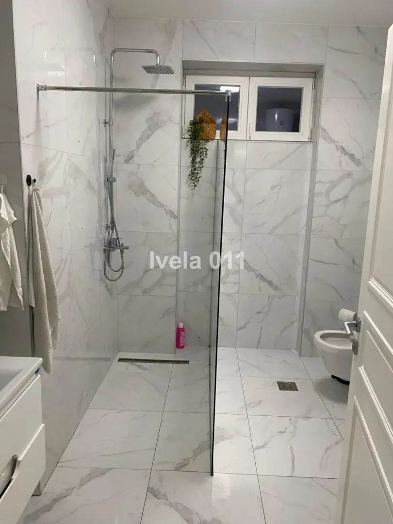 Prodaja, četvorosoban stan, 134m², Savski Trg, Beograd