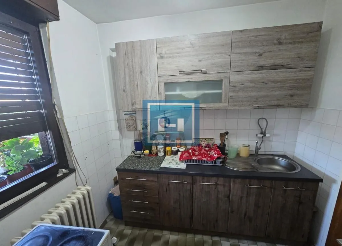 Prodaja, dvosoban stan, 63m², Centar, Vranje