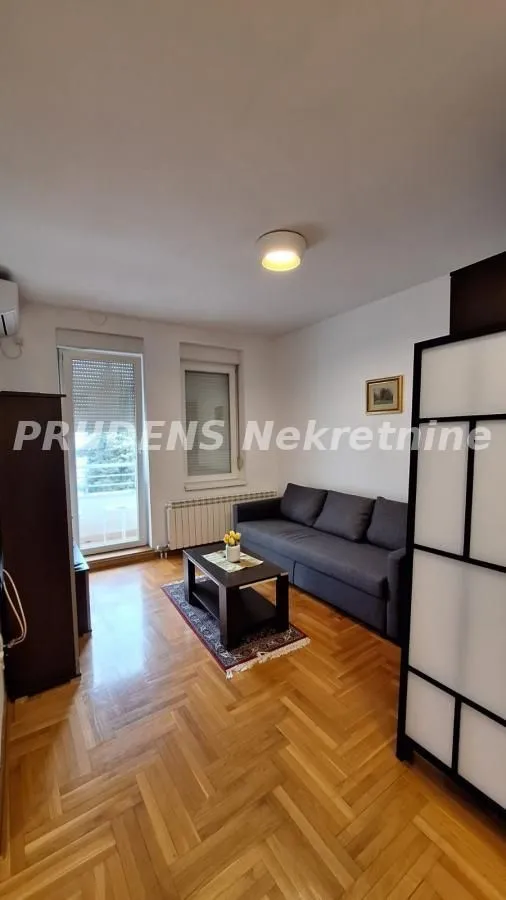 Rent, one bedroom apartment, 34m², Zvezdara Sve Podlokacije, Beograd
