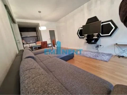 Izdavanje, dvosoban stan, 60m², Novi Beograd Blok 65, Novi Beograd Sve Podlokacije - image 2