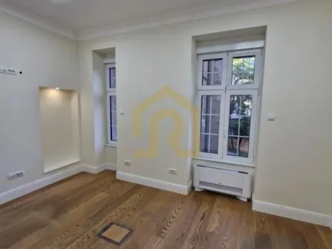 Izdavanje, poslovni prostor, 150m², Stari Grad, Beograd - image 11