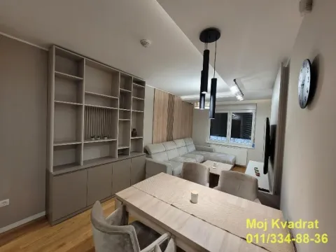 Izdavanje, dvosoban stan, 45m², Zemun Gardoš, Zemun Sve Podlokacije - image 2