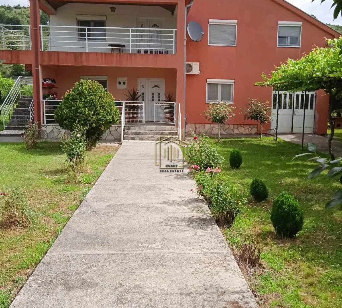 Prodaja, kuća, 212m², Martinići, Danilovgrad