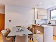 Izdavanje, dvosoban stan, 76m², Centar, Budva - image 12