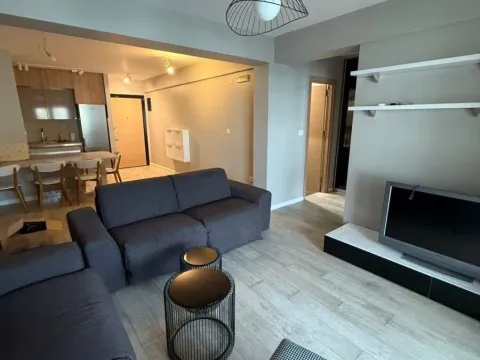 Rent, one bedroom apartment, 57m², Centar, Budva - image 2