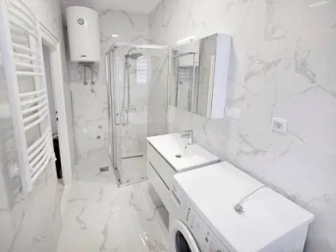 Izdavanje, trosoban stan, 61m², Savski Trg, Beograd - image 7