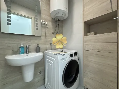 Izdavanje, dvosoban stan, 65m², City Kej, Podgorica - image 12