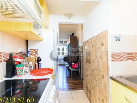 Sale, two bedroom apartment, 40m², Južni Bulevar, Vračar Sve Podlokacije - image 7