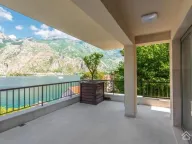 Sale, two bedroom apartment, 160m², Prčanj, Kotor - image 1
