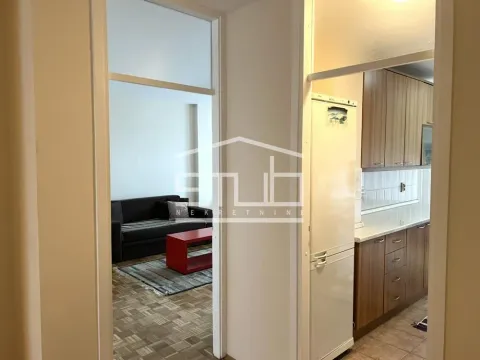 Izdavanje, trosoban stan, 88m², Crveni Krst, Beograd - image 4