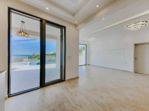 Prodaja, kuća, 365m², Kruče, Ulcinj - image 5