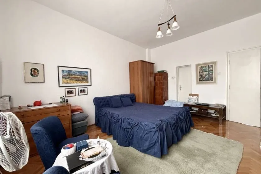 Sale, four bedroom apartment, 116m², Stari Grad, Beograd