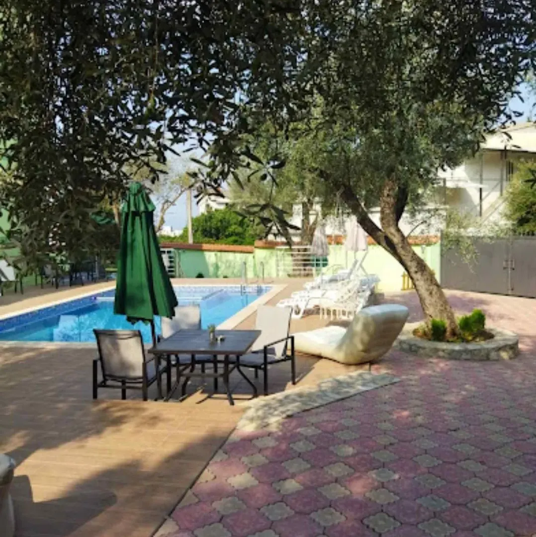 Rent, hospitality venue, 25m², Dobra Voda, Budva