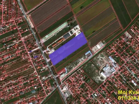 Zemljište in Borča 1