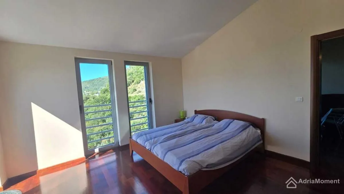 Sale, two bedroom apartment, 93m², Petrovac, Budva