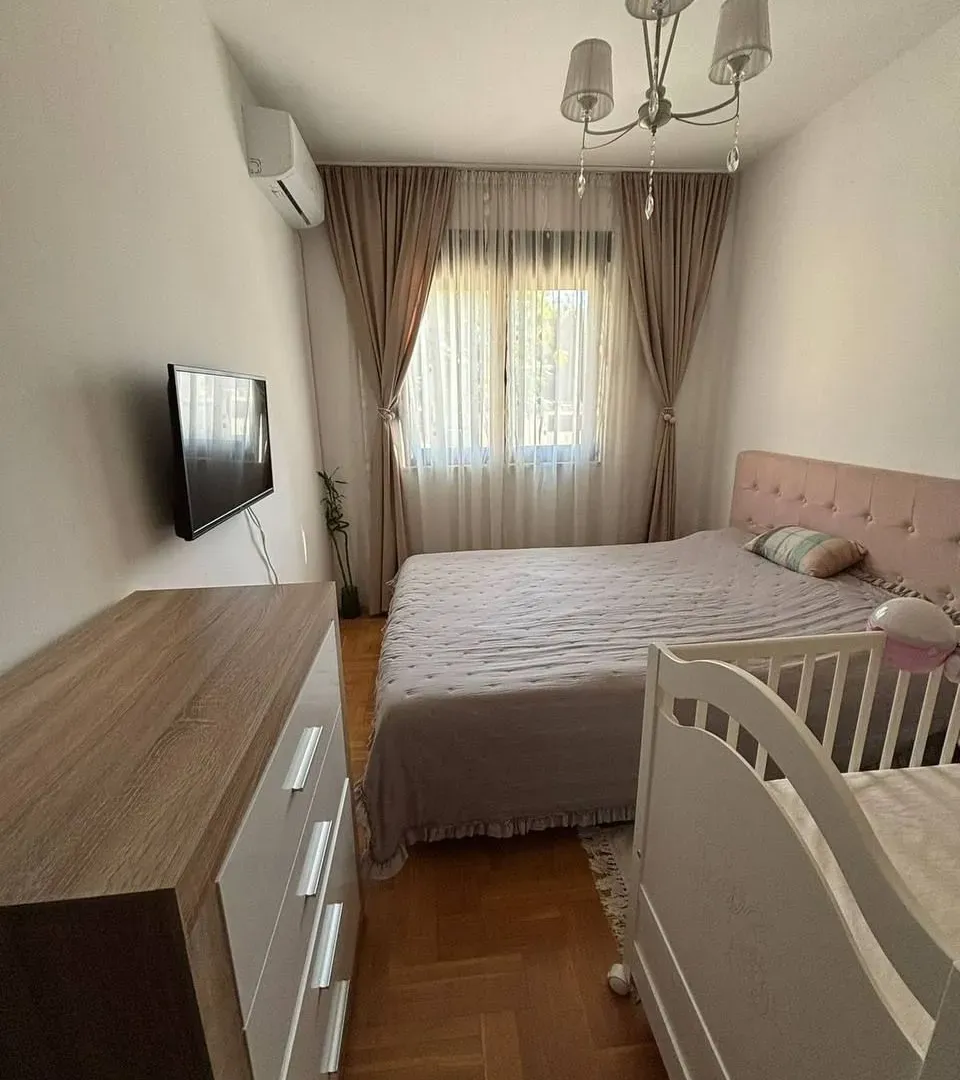 Prodaja, jednosoban stan, 40m², Centar, Budva