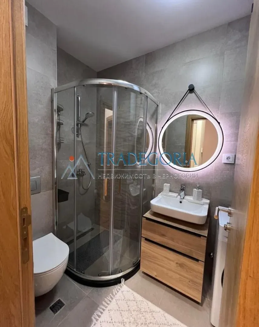 Prodaja, jednosoban stan, 79m², Bečići, Budva
