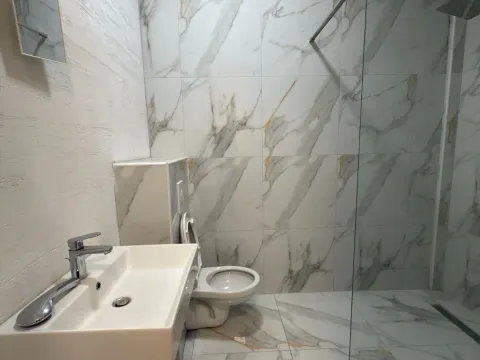 Izdavanje, dvosoban stan, 73m², Blok 9, Podgorica - image 6